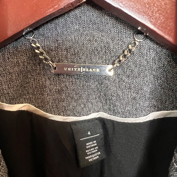 White House Black Market Business Suite - Grey looks great on! Closet staple - Picture 9 of 9